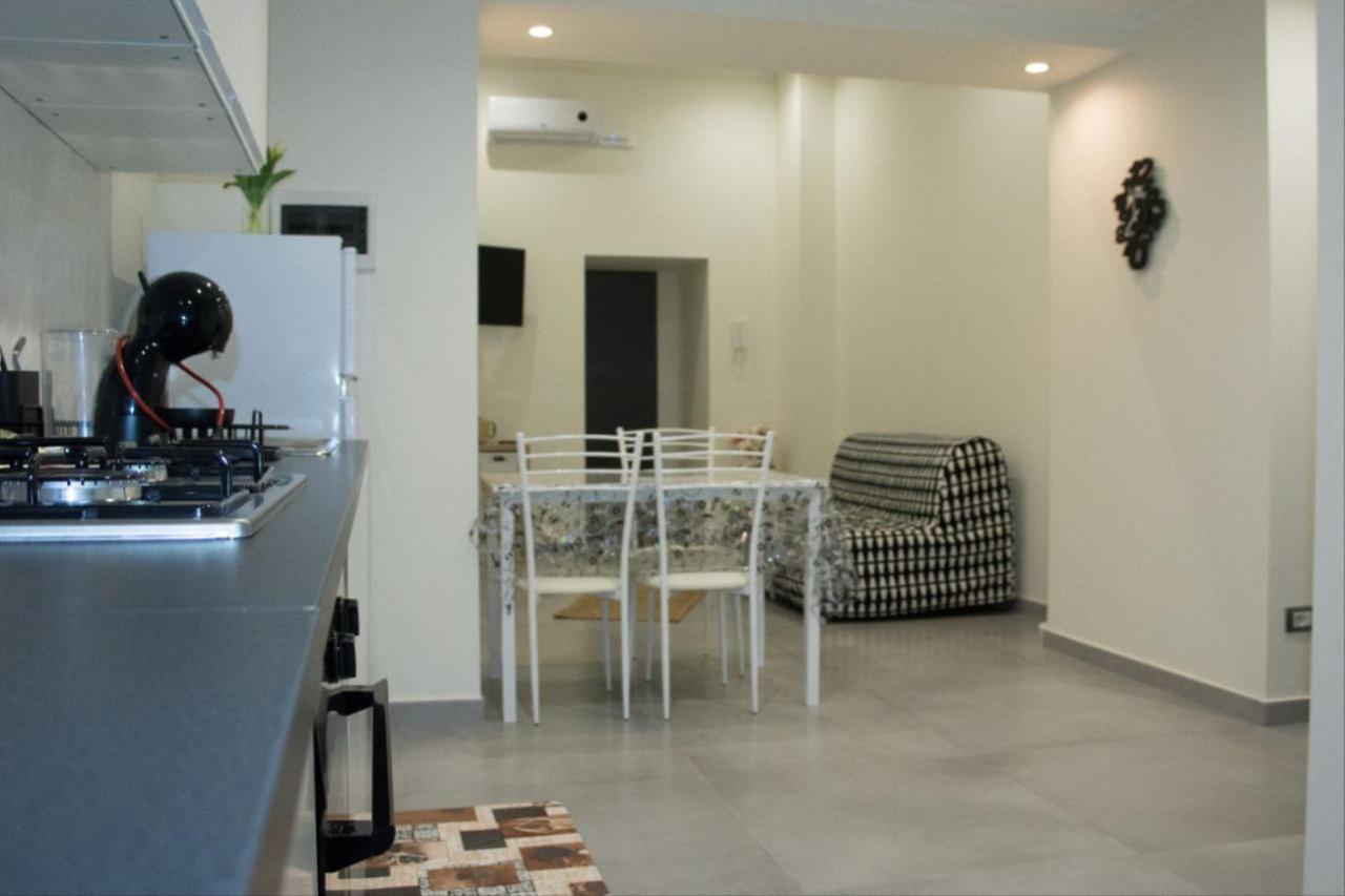 Suite Meghan Home Catane Extérieur photo