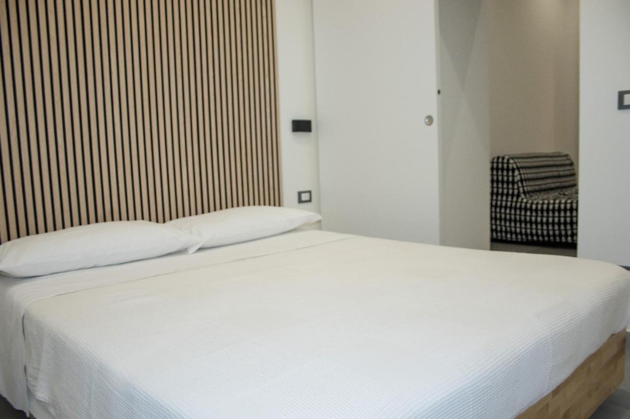 Suite Meghan Home Catane Extérieur photo